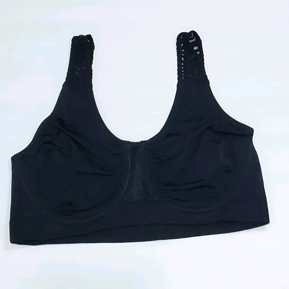 NWOT Rhonda Shear Black Lace Bra